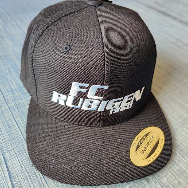 FC Rubigen Classic Snapback Cap schwarz